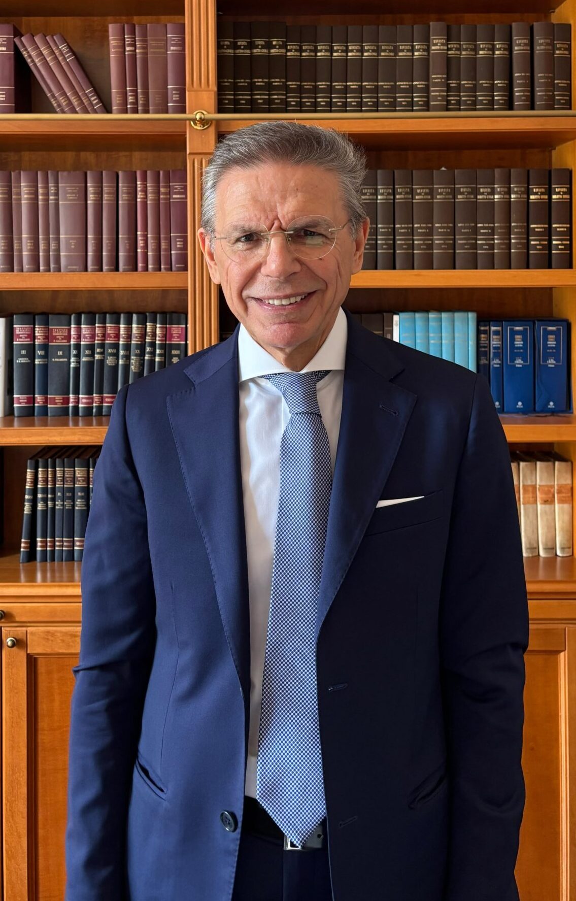 Prof. Avv. Dario Buzzelli